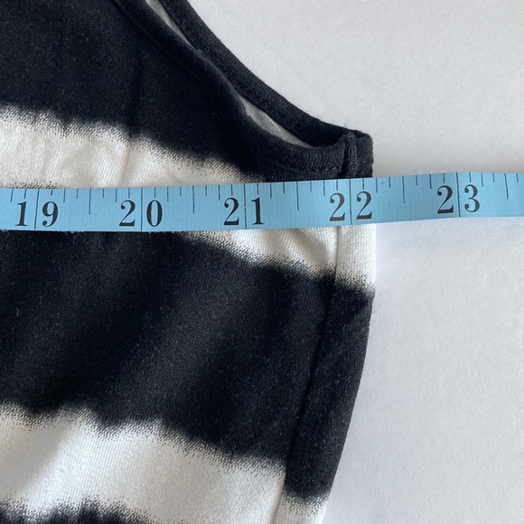 Signature Bikini Cover-Up Tunic Size XL - Picture 9 of 9